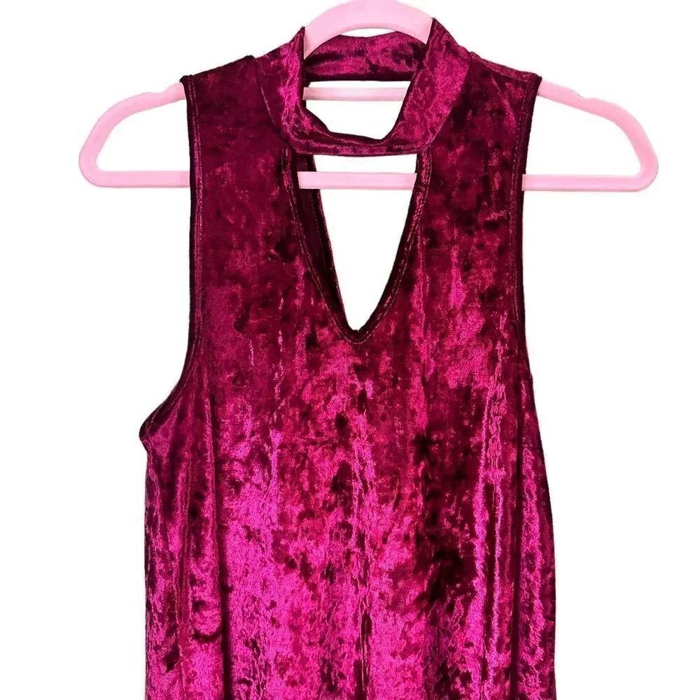 Altar’d State Burgundy Red Crushed Velvet Choker Dress Size Medium - Picture 7 of 13